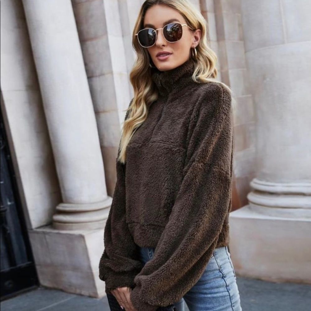 Fuzzy Long Sleeve Pullover